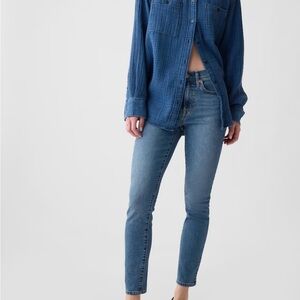 GAP Mid Rise True Skinny Jeans—14/32 Reg.